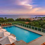 Mvr - Your Private Slice Of Grove Luxury Awaits