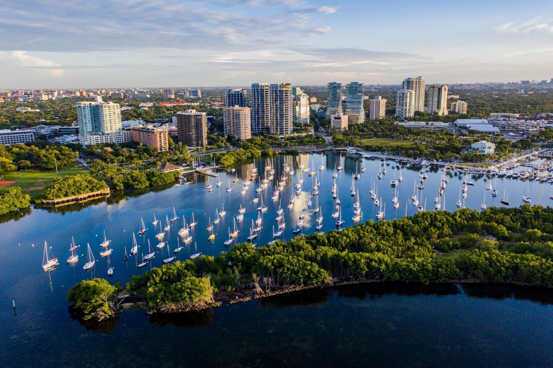 Mvr - Your Private Slice Of Grove Luxury Awaits *